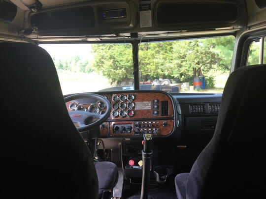 Mengenal Peterbilt, Truk yang Jadi Wujud Perubahan Optimus Prime di Film Transformer