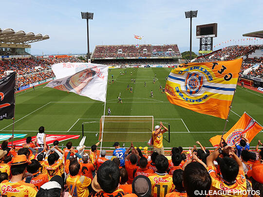 Unsur Budaya Dan Sepakbola Modern Membuat Liga Jepang Semakin Berwarna