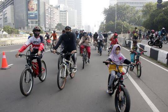 Tren Sepeda, Indonesia Rasa Belanda