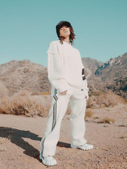 Onitsuka Tiger Menggandeng Willow Smith Pada Kolaborasi Terbarunya!
