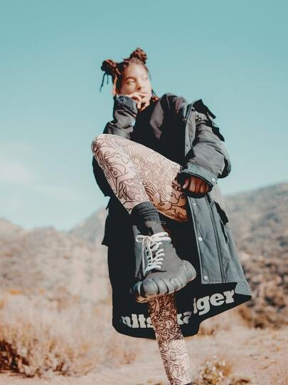 Onitsuka Tiger Menggandeng Willow Smith Pada Kolaborasi Terbarunya!
