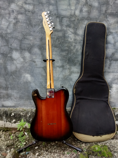 FENDER TELECASTER REPLIKA HIGH QUALITY