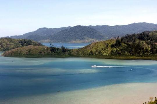 Sumatra Barat Pesisir Selatan, Indah Tapi Jarang Turis! Kenapa?