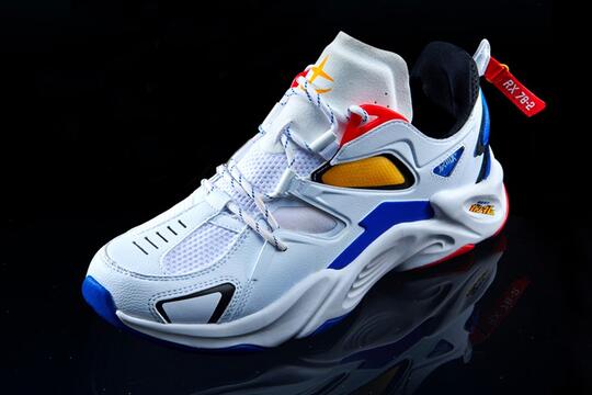 Sepatu Sneaker yang Terinsipirasi dari Karakter Fiksi
