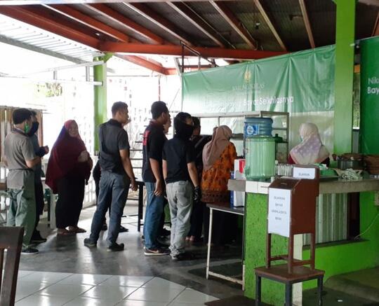 Ada yang Bisa Saingi Murahnya? Tempat Makan Ini Cuma Patok Harga Makanannya Begini