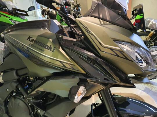 Showroom Dealer Resmi Cash Kredit Motor Kawasaki Melayani Jabodetabekser Ready Stock