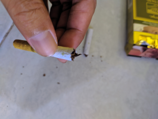 Rokok Tinggal Sebatang Malah Patah, Jangan Dibuang Dulu. Sambung Aja!!