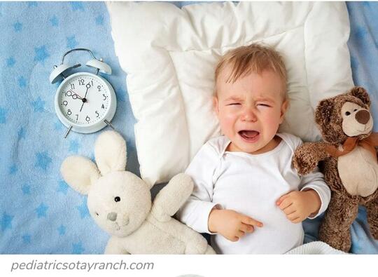 Panduan Mama Muda Saat Bayi Rewel Dimalam Hari, Salah Satunya Saat Bayi Sakit