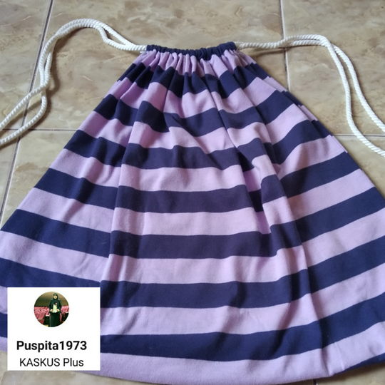(DIY) Tas Punggung Cantik, Hanya Dengan Bahan Kaos Bekas! Gini Cara Bikinnya Gansist