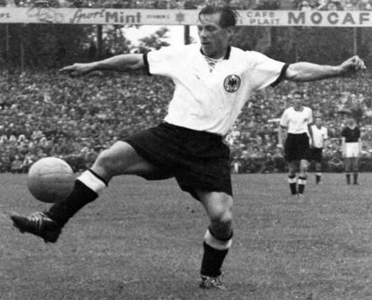 Pemain - Pemain Terbaik Jerman di Setiap Piala Dunia Versi ane Part I