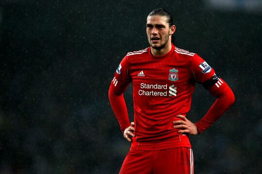 Striker - Striker Ini Tak Mampu Menanggung Nomor .9 di Liverpool