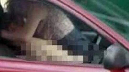 Kenapa Selingkuh Kok Senangnya Di Dalam Mobil?