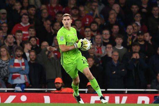 Emiliano Martinez, Panutan soal Kesabaran dan Keteguhan Hati