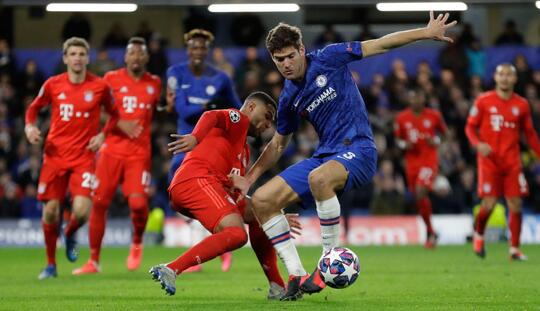 Liga Champions Bayern Muenchen vs Chelsea, Ibarat Raksasa vs Kurcaci