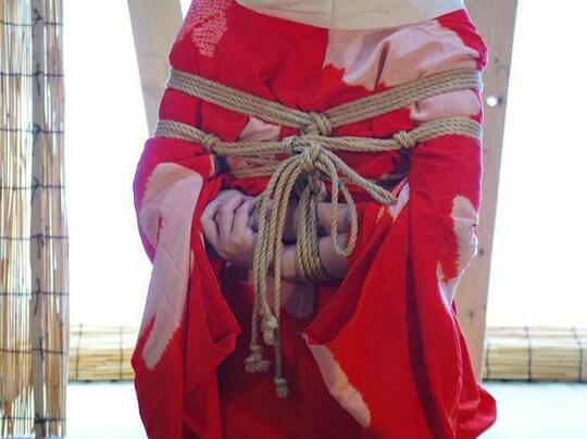 Shibari Seni Mengikat Sensual Dari Jepang! Asal Budaya BDSM!