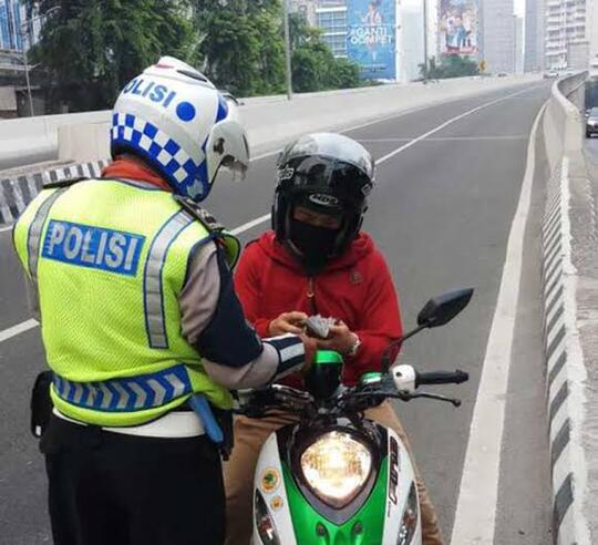 Info Prosedur Dan Denda Tilang, Serta Jenis Pelanggarannya Secara Lengkap.