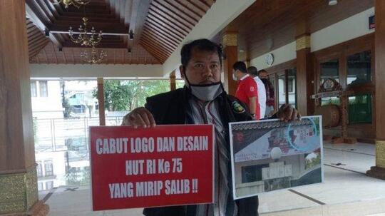 DSKS Solo Protes Logo HUT RI ke-75 Karena Mirip Salib.