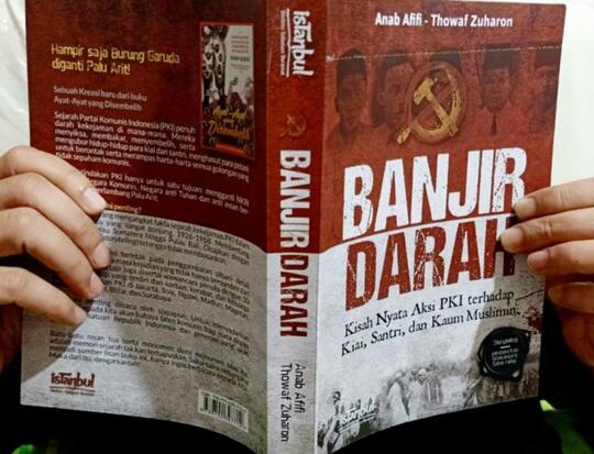 Viral Buku 'Banjir Darah' Cetakan Pertama Ludes Hanya dalam Hitungan Jam!