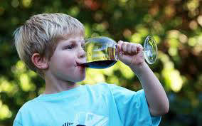 Haruskah Kita Memberi Minuman Alkohol Pada Anak Kita Seperti Di Prancis?