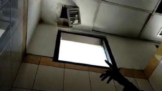 Hati Hati ! Disinilah CCTV Pengintip Wanita Di Kamar Mandi