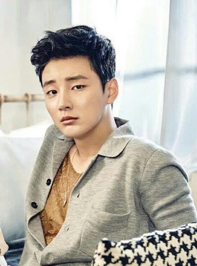 Jadi Detektif Keren di Drakor Dunia Pararel Train, Yoon Si Yoon Makin Cute!