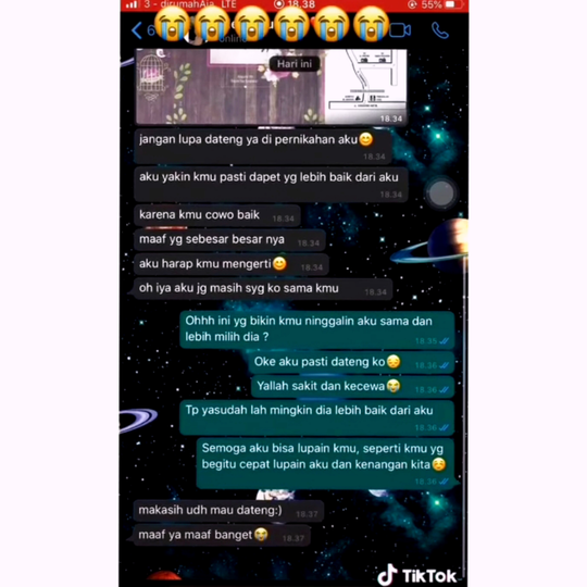 Sedih! Lama Tak Berkabar Cewek ini Memberi Undangan Pernikahan pada Mantannya