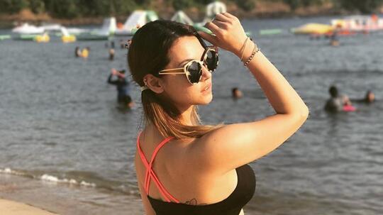 Begini Potret Liburan Maria Ozawa Di Indonesia, Seger Nih!