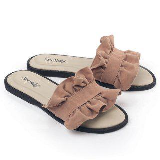 Deretan Sepatu dan Sandal Wanita Berbagai Model, Adakah Pilihanmu?
