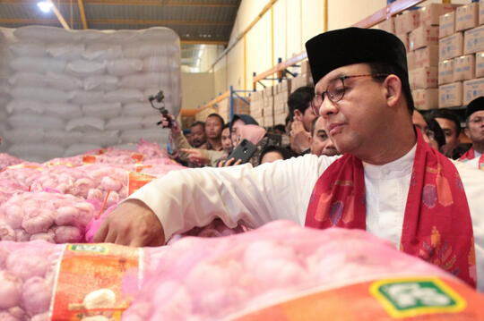 Dibina Anies, PT Food Station Borong 4 Penghargaan TOP BUMD 2020