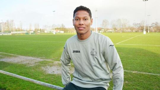 Darren Sidoel Masih Berharap Bisa Bela Timnas Indonesia