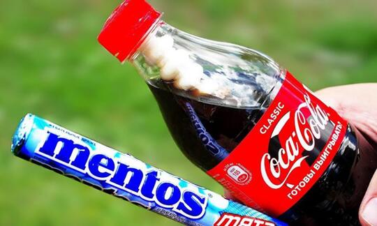 Ini Nih 8 Mitos Tak Masuk Akal Tentang Coca-Cola, Sudah Pernah Dengar?