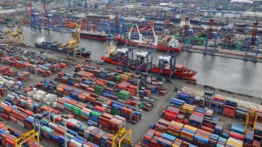 6 Fakta Kenapa Pekerja Pelabuhan Mempunyai Pendapatan "Diatas Rata-rata"