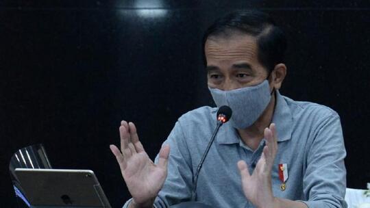 Jokowi: Penanganan Corona RI Tak Bisa Dibandingkan dengan Negara Non Kepulauan