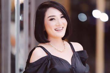 8 Tahun Menjanda Begini Cara Kiki Amalia Menyalurkan Hasrat Seksnya! Wajib Ditiru?