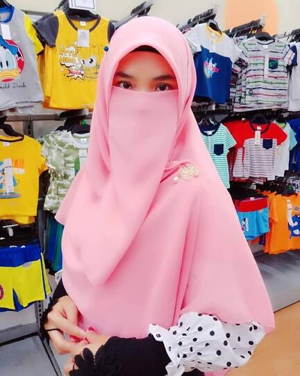Lebih Penting Mana, Good Looking atau Good Attitude?
