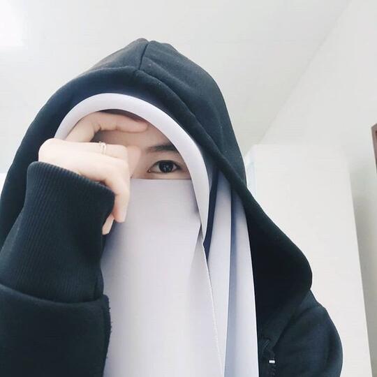 Lebih Penting Mana, Good Looking atau Good Attitude?
