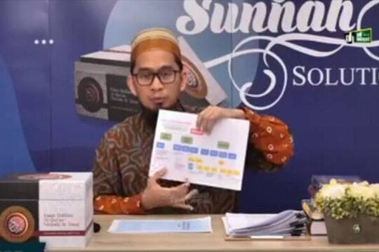 Ustaz Adi Hidayat Temukan "Obat" Covid-19 Bersumber dari Hadis Nabi