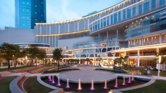 5 Mall Terbesar Di Indonesia, Kalian Udah Pernah Kesini Belum?