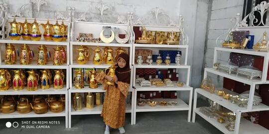 Cute Abis! Gamis Batik si Kecil Makin Hits