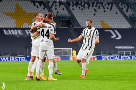 PREDIKSI ROMA VS. JUVENTUS
