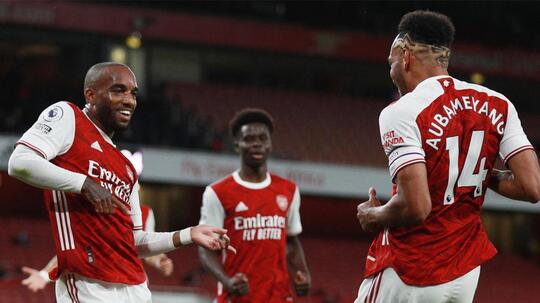 PREDIKSI LIVERPOOL VS. ARSENAL