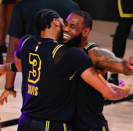 Menanti Los Angeles Lakers Menjadi Juara NBA Lagi !!