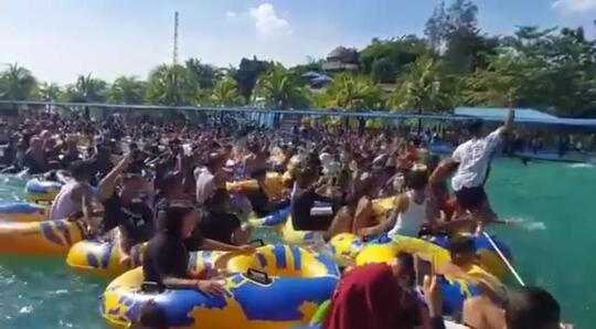Viral Party di Kolam Renang Saat Pandemi, Satgas COVID-19 Sumut Buka Suara