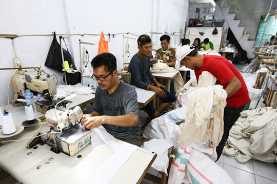 Bagian Program PEN, Puluhan Sektor Industri Dapat Insentif Fiskal