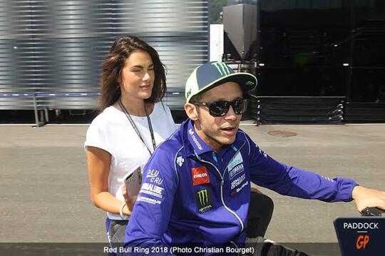 Akankah Valentino Rossi Menikah?