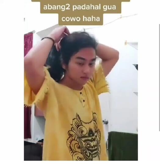 Ternyata Nama Bambang Ada yang Cantik Juga Loh GanSis, Sekilas Melihat Bisa Pangling