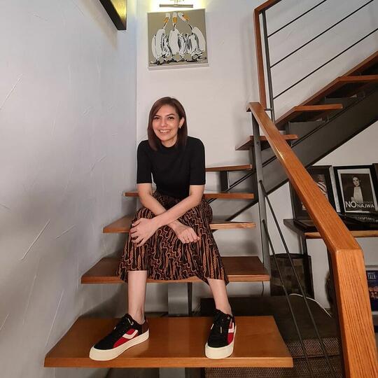 Najwa Shihab Tampil Kece dengan Berbagai Koleksi Sneakersnya!