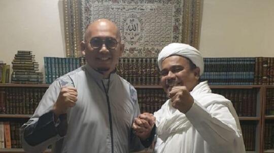 Bisa Terjadi 'Revolusi' Jika Habib Rizieq Pulang saat Demo UU Cipta Kerja