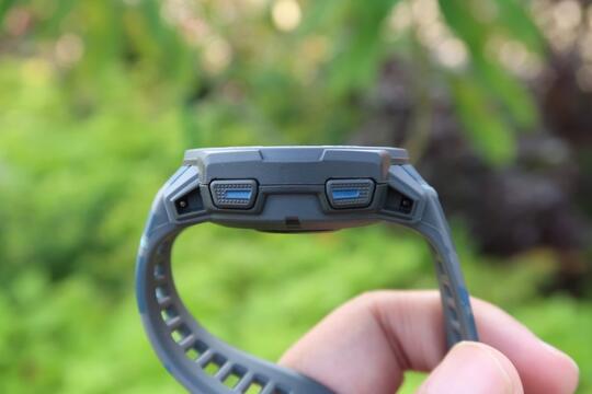 Review Garmin Instinct Solar Surf 