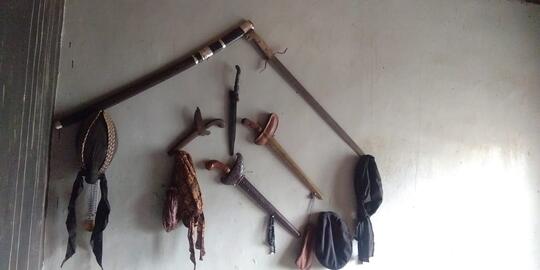 Benarkah Khodam Dalam Pusaka Bisa Menggerakan Benda?